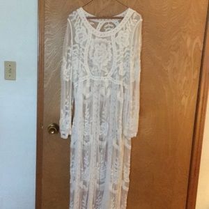 Maternity photo shoot see through lace dress